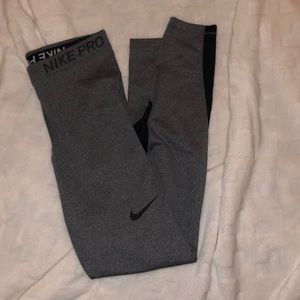 Nike Pro Dry-Fit Leggings (Grey/Black) size medium